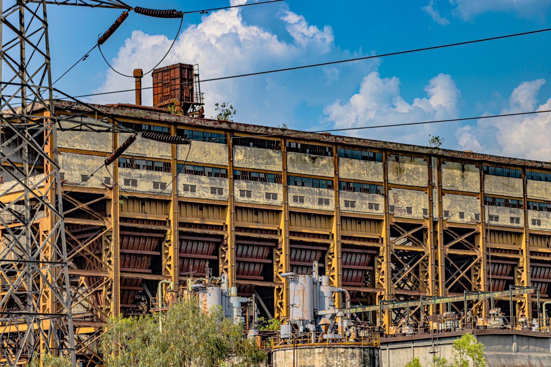 Neutrino factory — Neutrino Factory Breaks: 2026