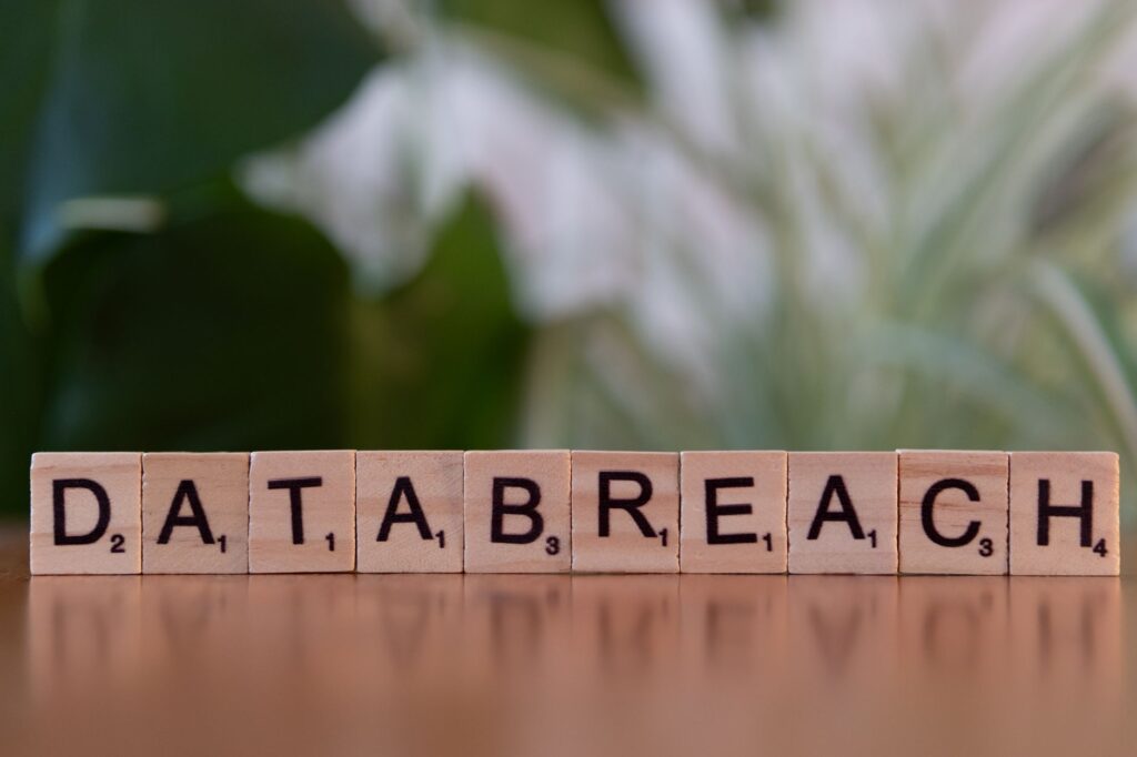 Data regulator — Data Regulator Breaks: 2022 Boss Quits