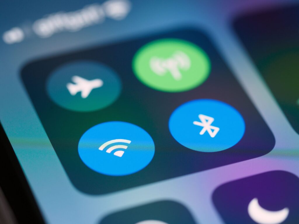 Ios features — iOS 27 Breaks: 5 Key Features