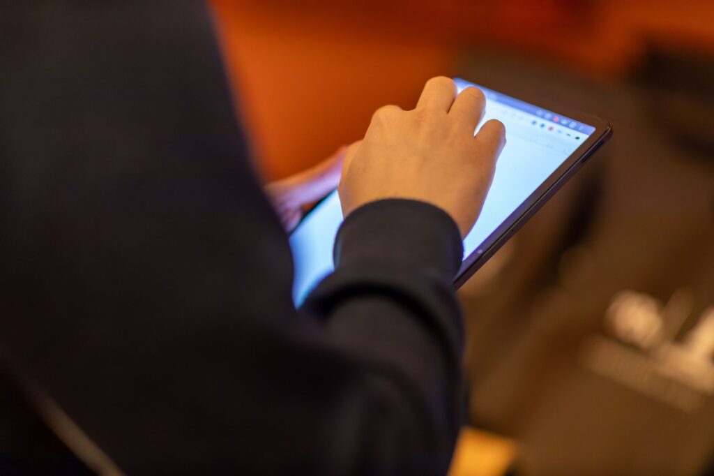 Icloud users — iCloud Users Breaks £3bn