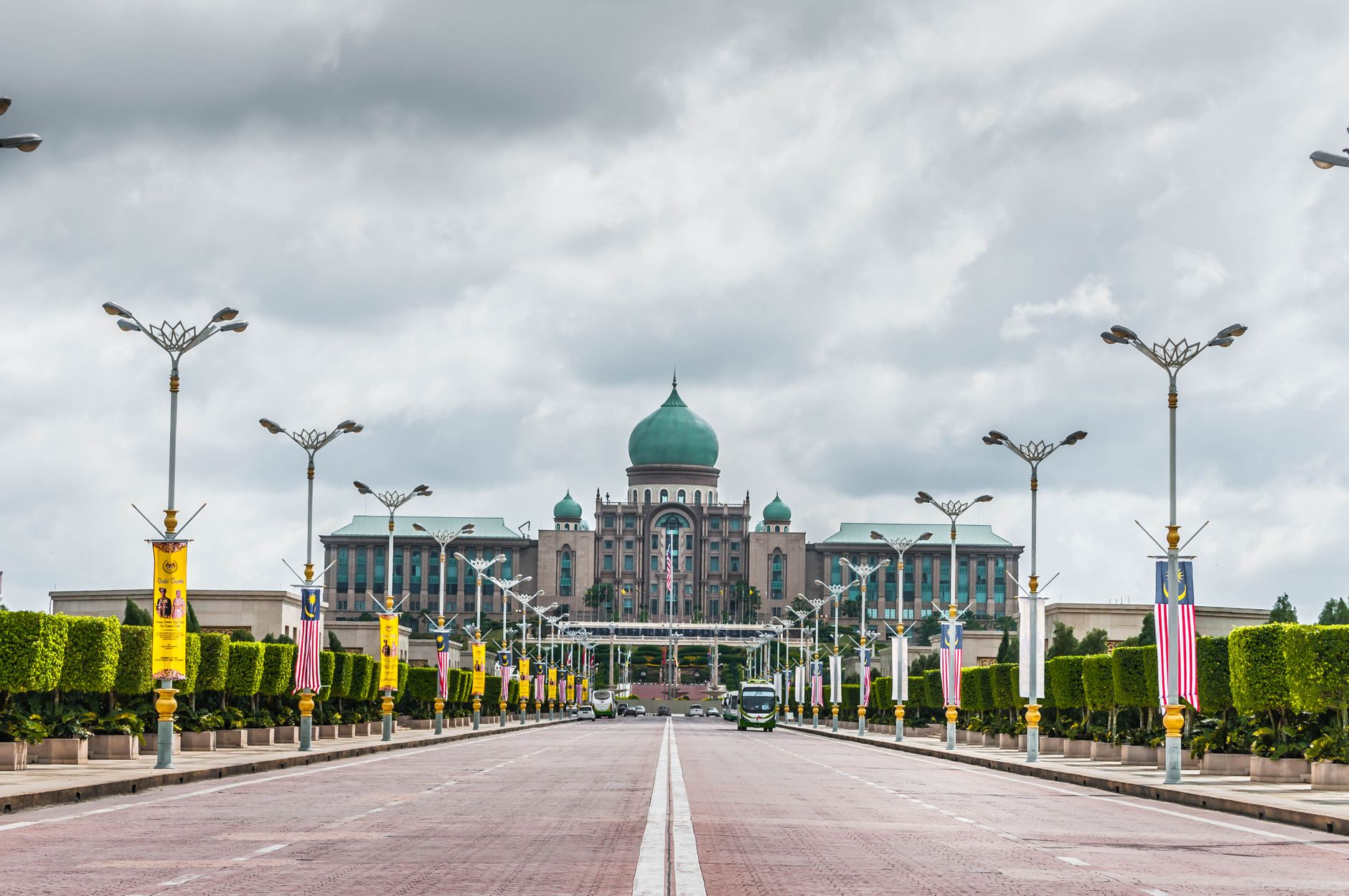 Prime ministers — Prime Ministers Breaks 5 Reasons