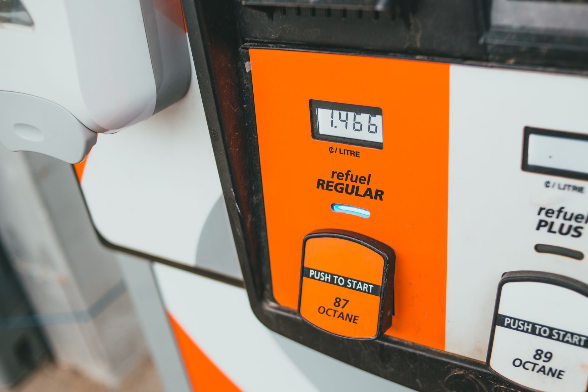 Petrol prices — Petrol Prices Hits 2024: 3 Key Facts