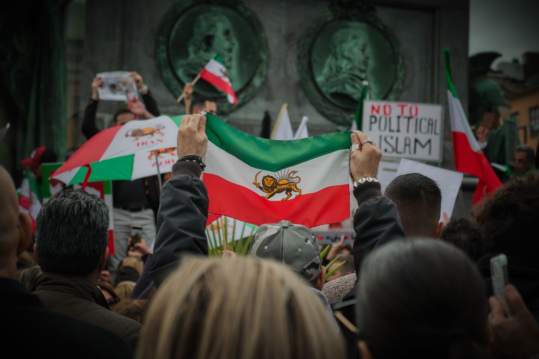 Iran us conflict — Iran US Conflict Breaks: 3 Key