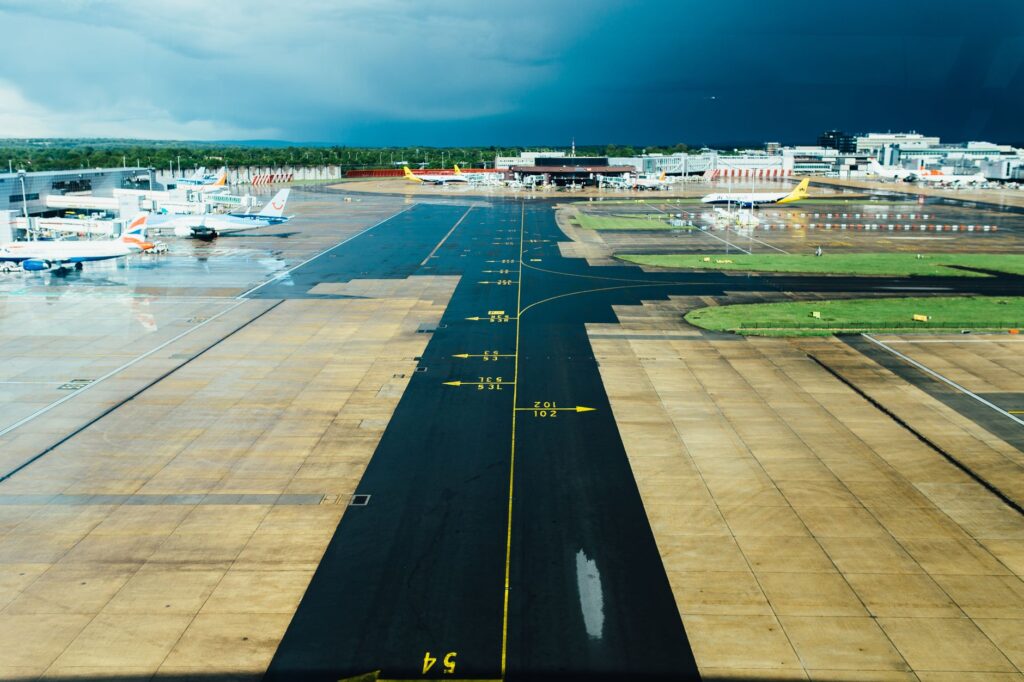 Airport strike — Airport Strike Warns: 3 Key Delays