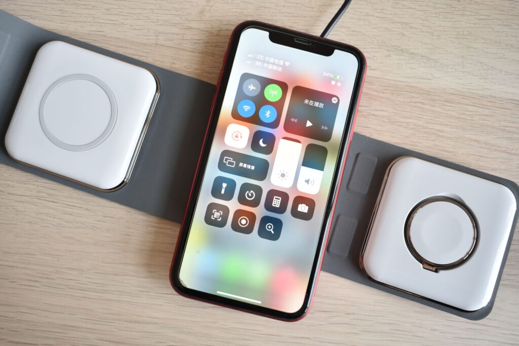 Qi charging — Qi Charging Proves: 5 Key Benefits