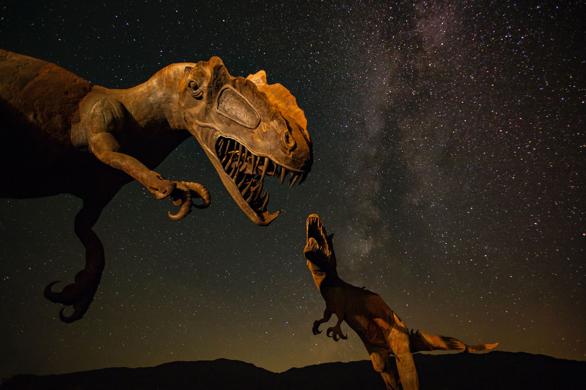 Dinosaur meteorite — Dinosaur Meteorite Breaks 66 Million