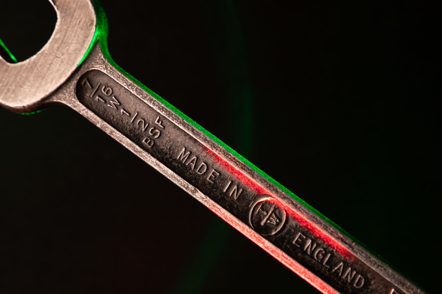 British steel — British Steel Breaks: 3 Key Challenges