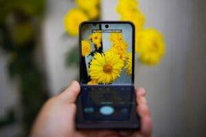 Folding phones — Folding Phones Breaks: 2024