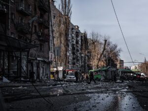 Ukraine war — Ukraine War Hits 10