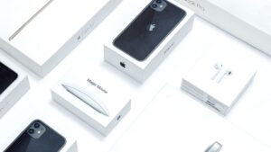 Airpods pro — Airpods Pro 3 Cuts $60