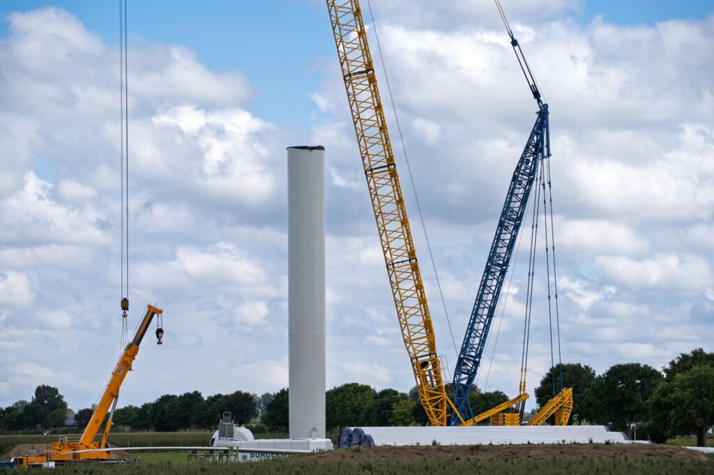 Wind projects — Wind Projects $1.2bn Cut
