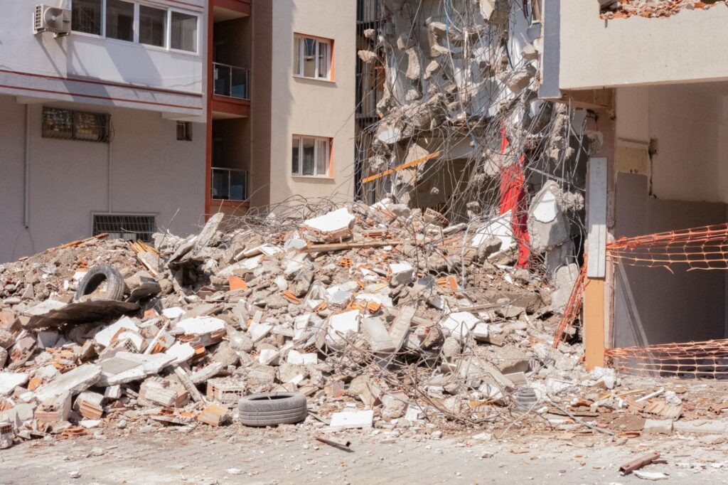 Japan earthquake — Japan Earthquake Hits: 6.8 Quake