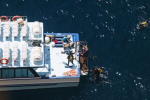 Zuckerberg yacht — Zuckerberg Yacht Sparks 1 Dramatic Rescue