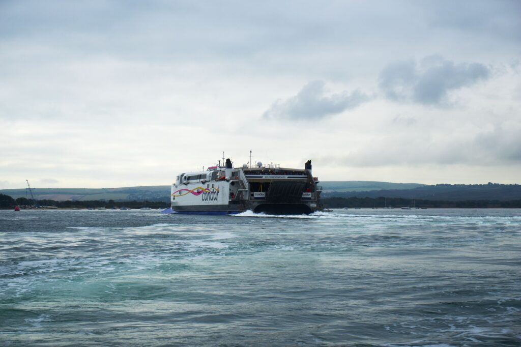 Channel crossing — Channel Crossing Breaks 230