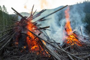 Canada wildfire — Canada Wildfire Hits 12,000