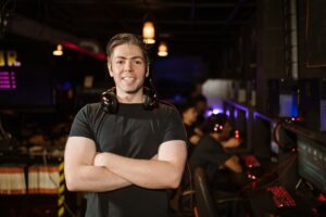 Twitch streamers — Twitch Streamers 2026: Breaks Default Training