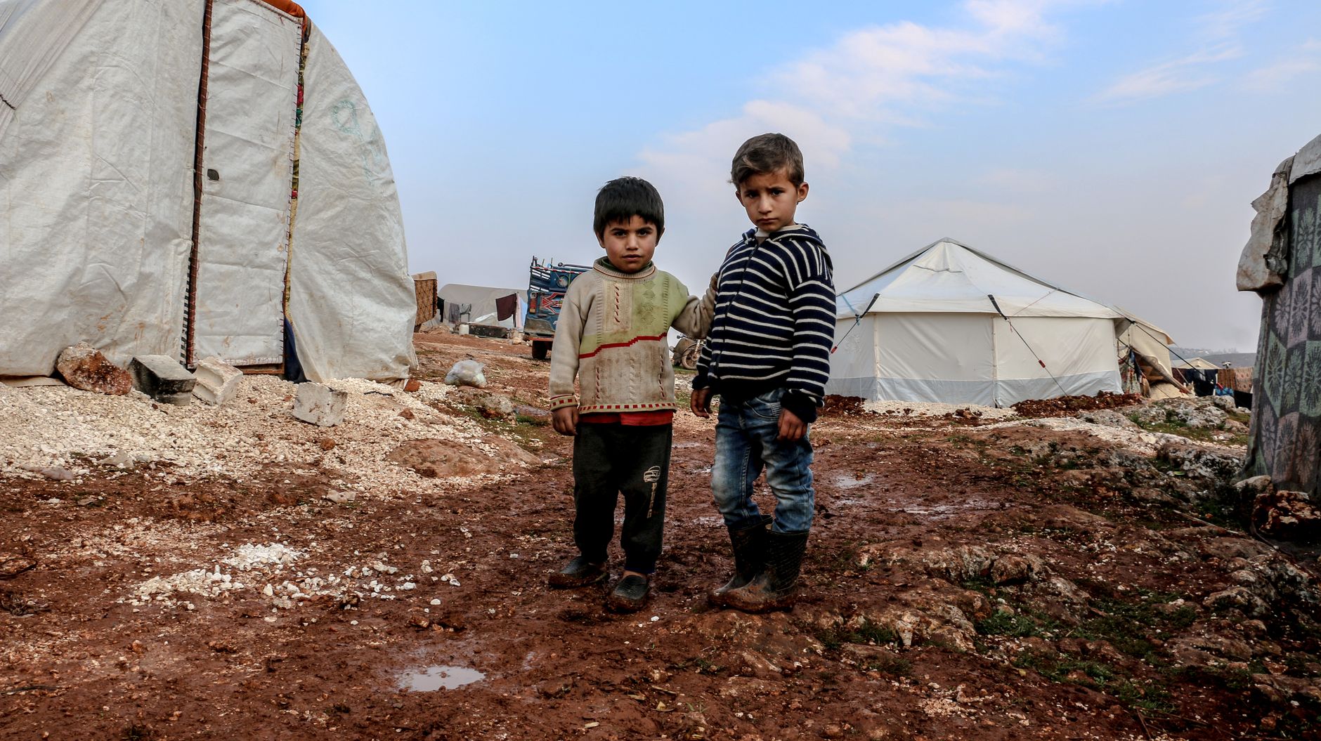 Migrant crisis — Migrant Crisis Sparks 5 Divisions