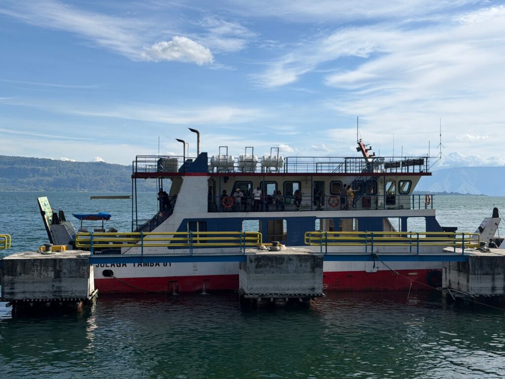 Indonesian ferry — Indonesian Ferry Blaze Kills 5
